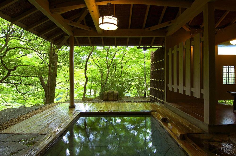 Musashino Bekkan Hakone Exteriör bild